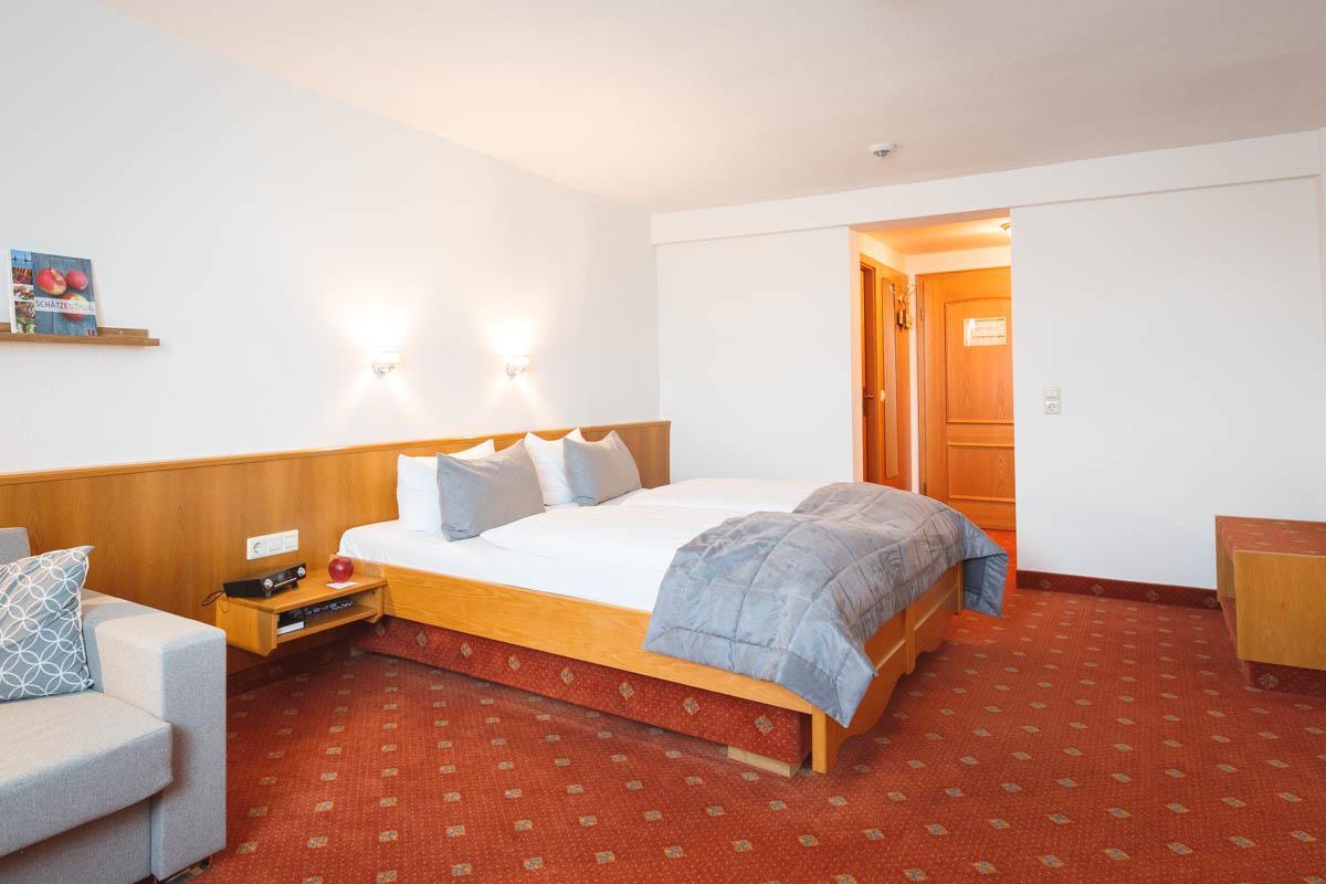 Akzent Hotel Sternen 乌尔丁根-米尔霍芬 外观 照片