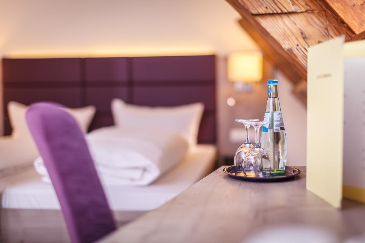 Akzent Hotel Sternen 乌尔丁根-米尔霍芬 外观 照片